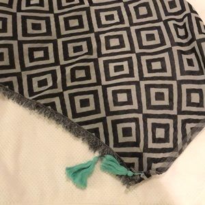 Lululemon scarf/ swim cover up